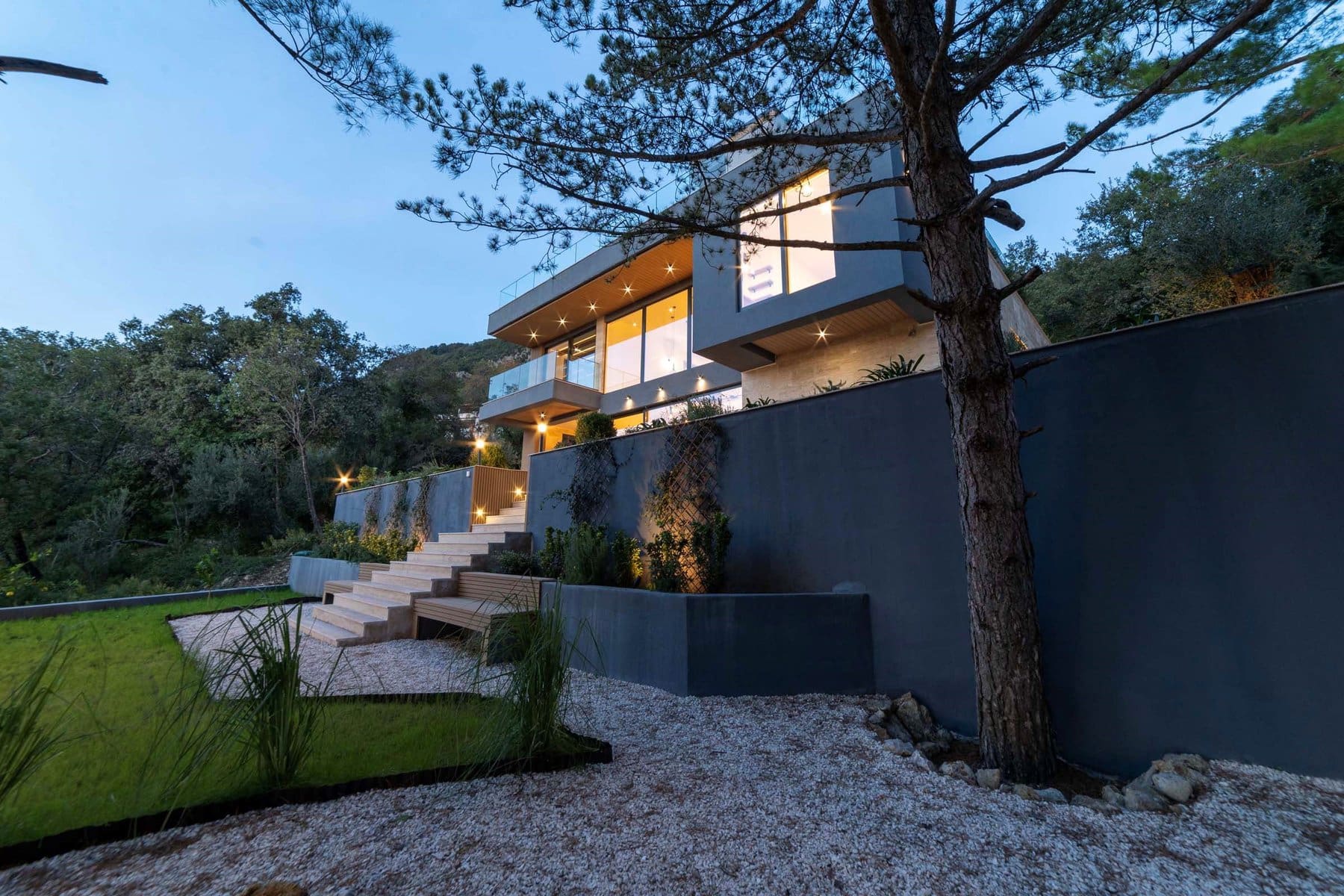 31 Kotor Kavac – a contemporary family villa with a swimming pool and a panoramic view of the Tivat Bay min