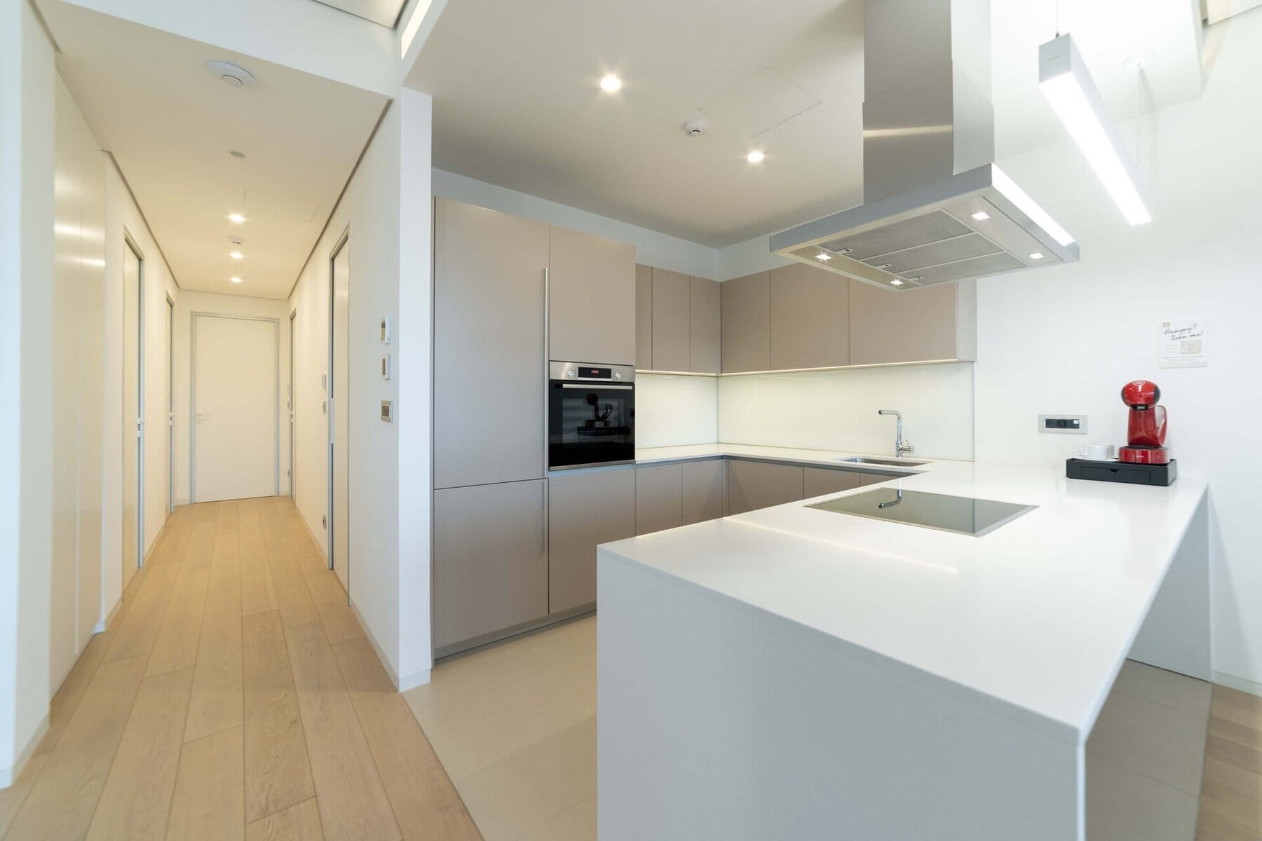 10 Budva Dukley Gardens – fully furnished three bedroom apartment with sea view min