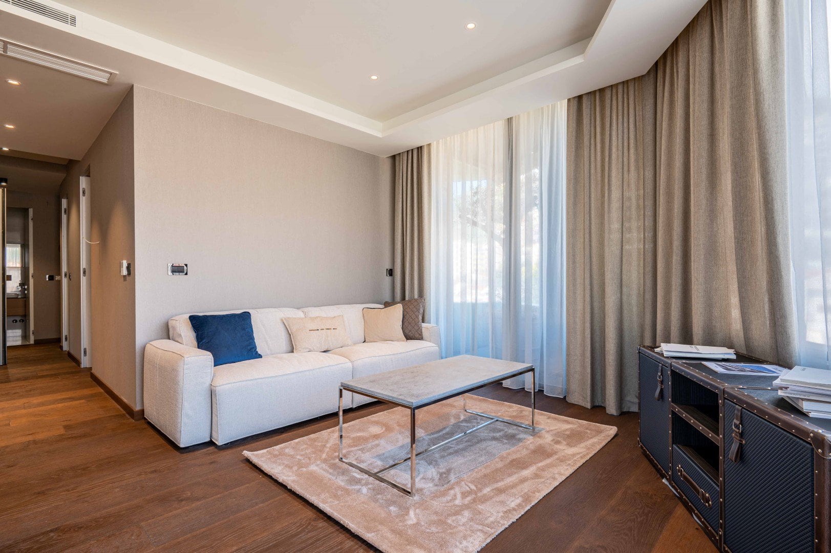 6 2 exclusive 2 bedroom apartment next to the sea