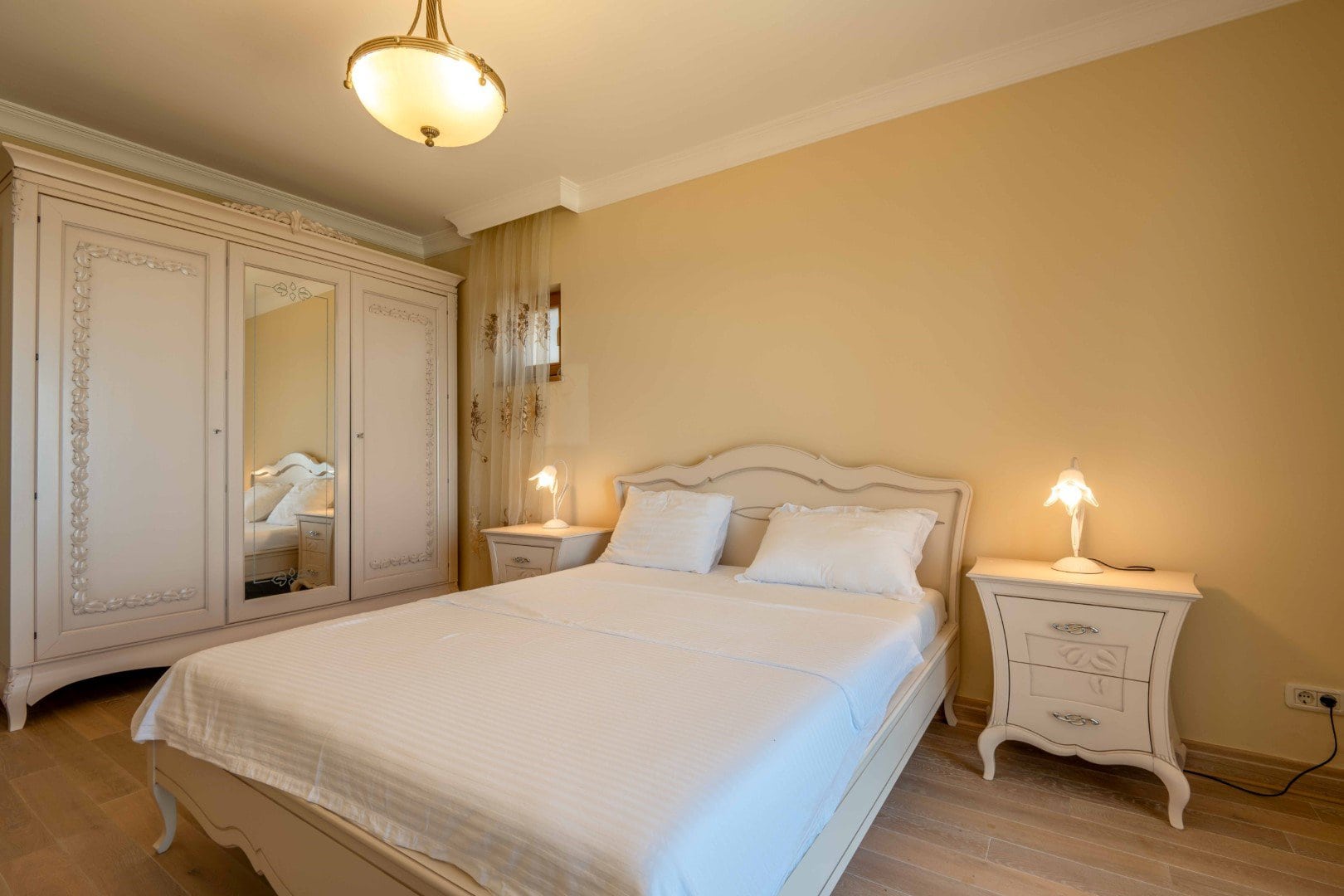 25 renovated stone villa with a pool and garage