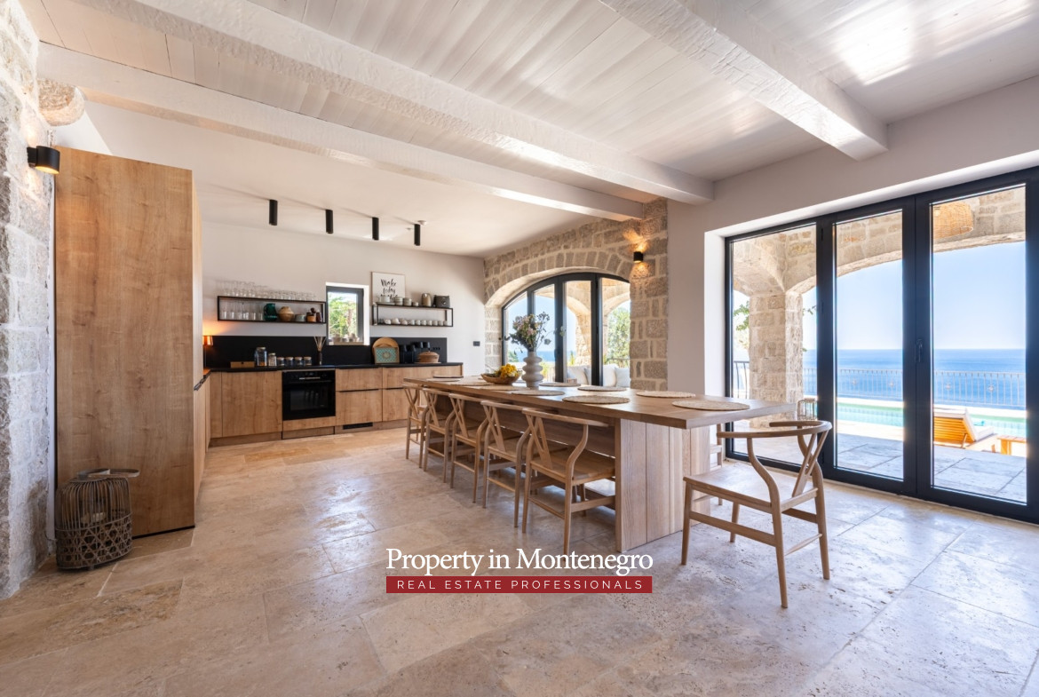 11 luxury renovated stone villa Drobni Pijesak