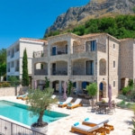 2 luxury renovated stone villa Drobni Pijesak