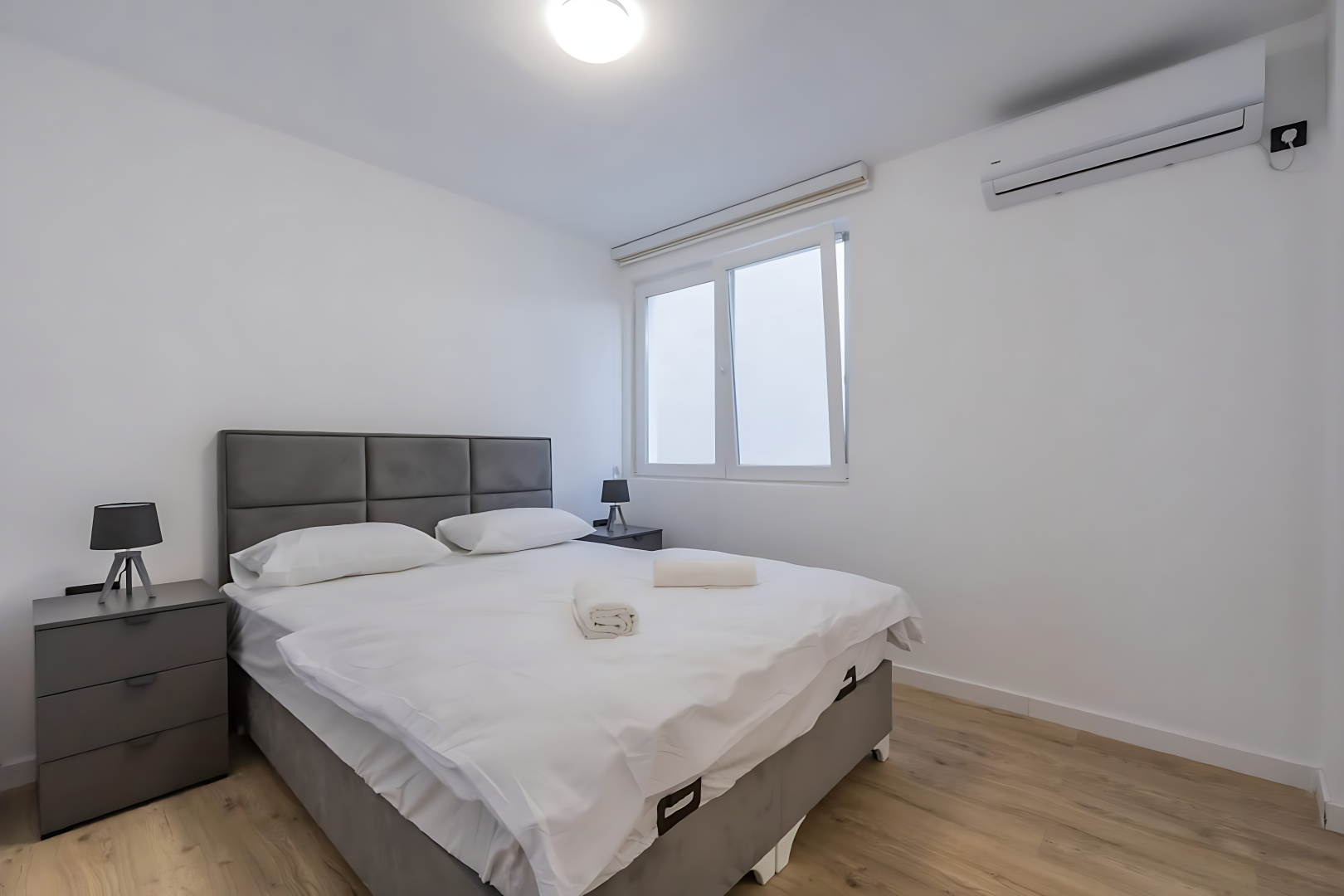 22 8 bdr villa with a pool, Markovici, Budva