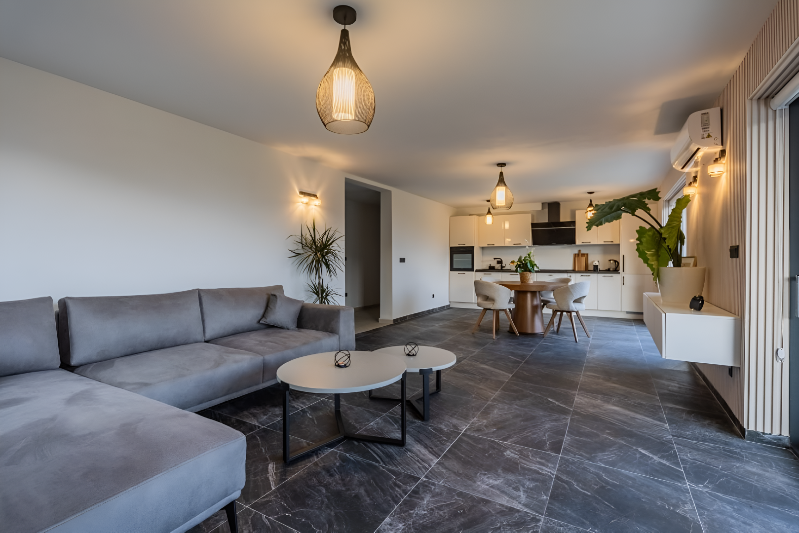 6 8 bdr villa with a pool, Markovici, Budva