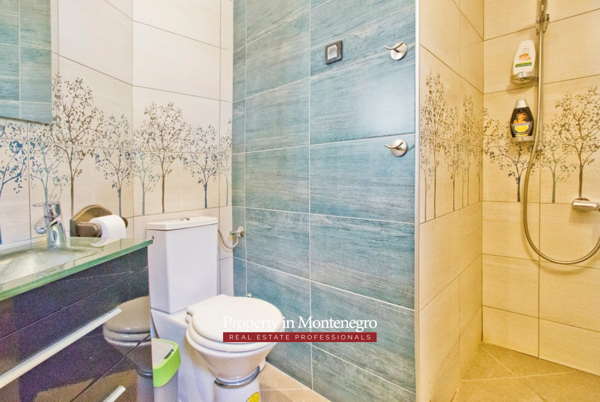 18 waterfront house Muo