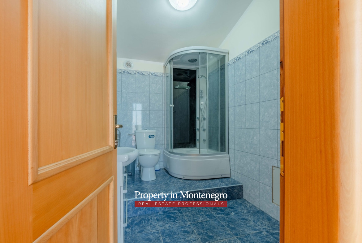 21 villa near the sea, Dobre Vode, Bar