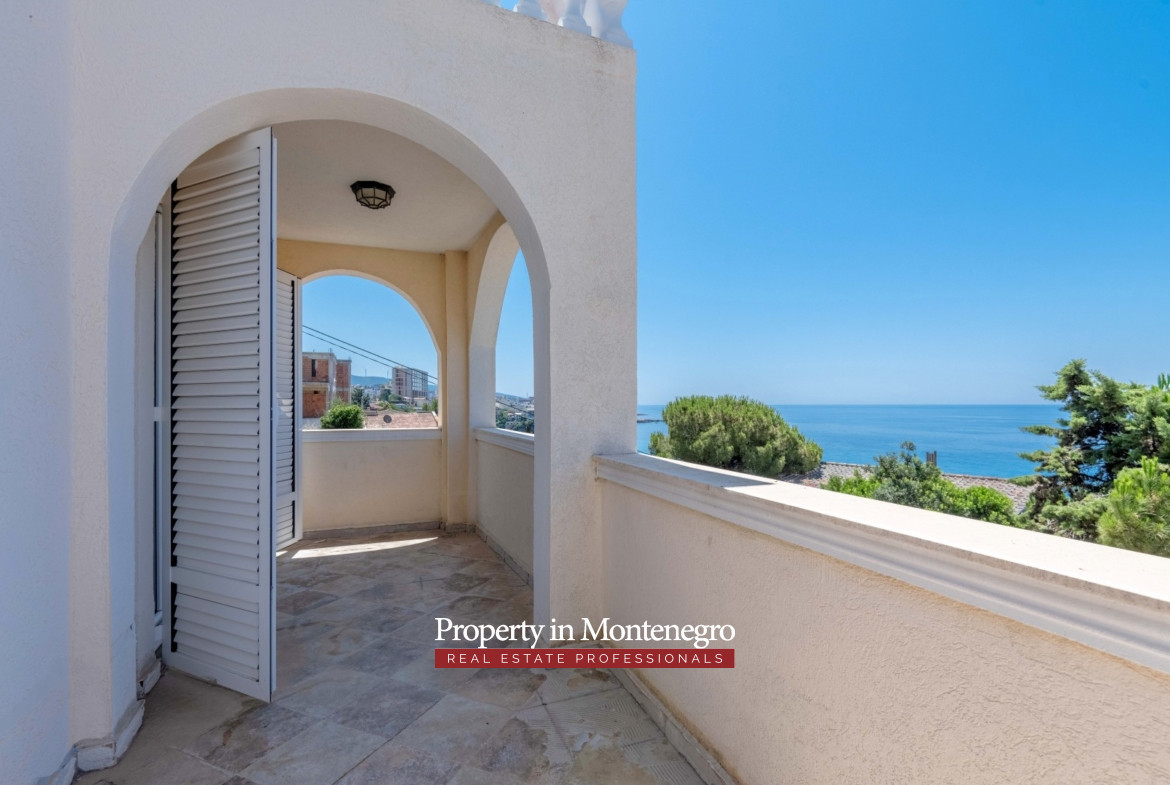 24 villa near the sea, Dobre Vode, Bar