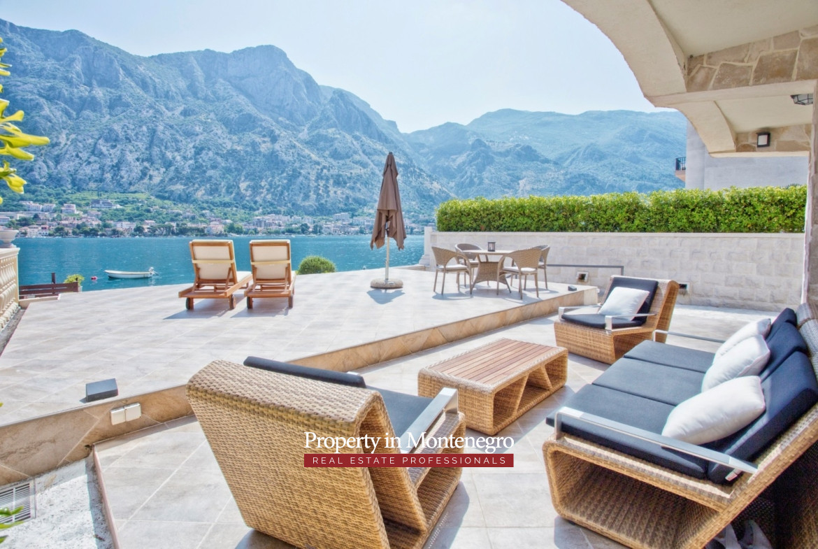 6 waterfront house Muo