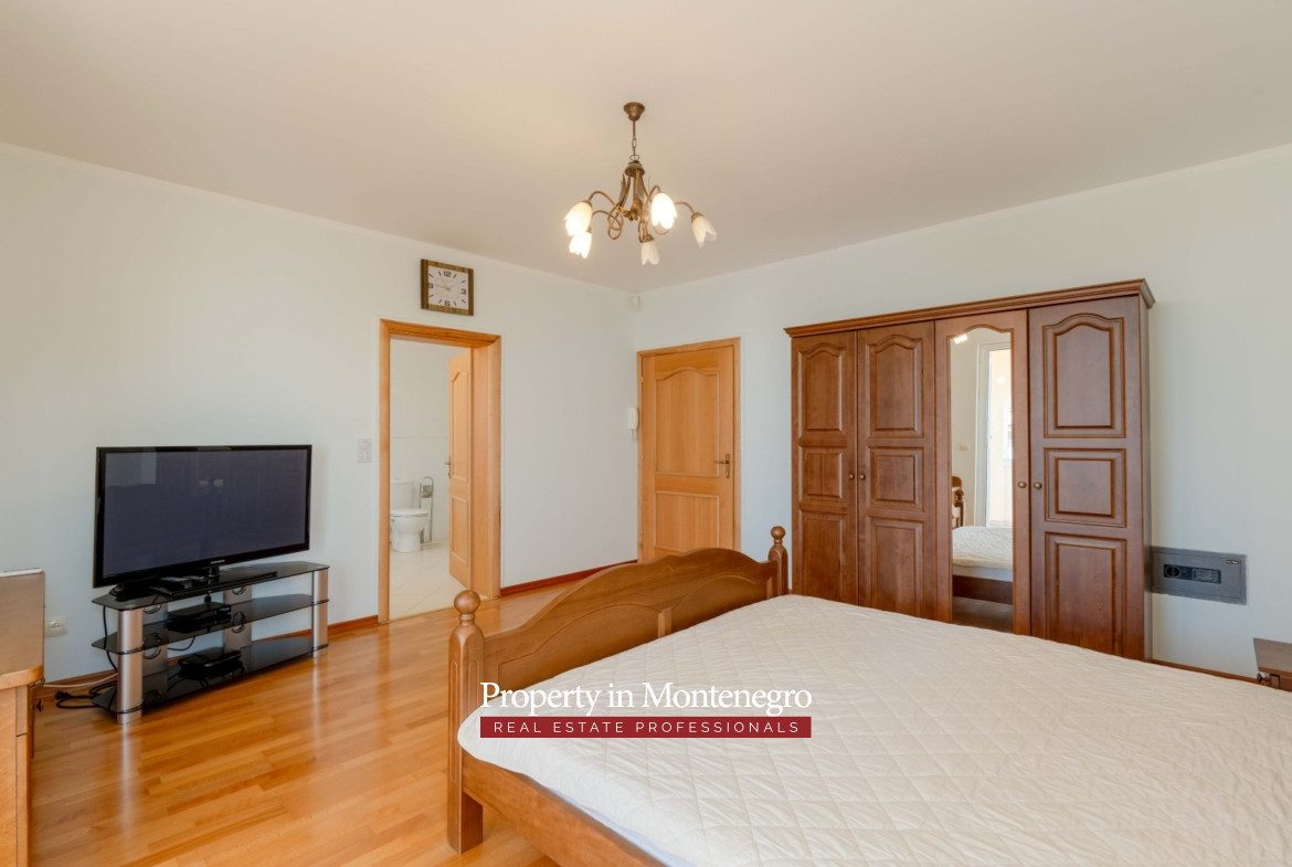 9 villa near the sea, Dobre Vode, Bar