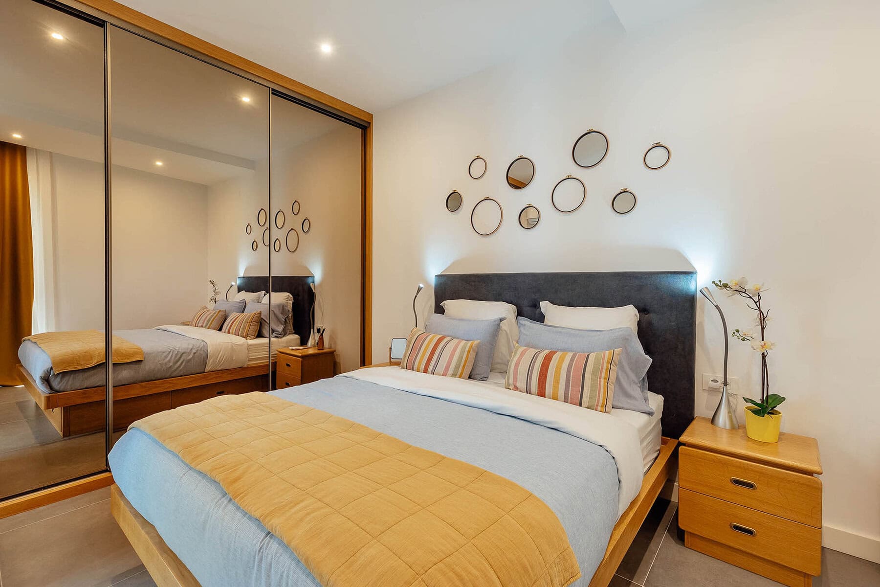 10 - luxury one bedroom apartment with a garage