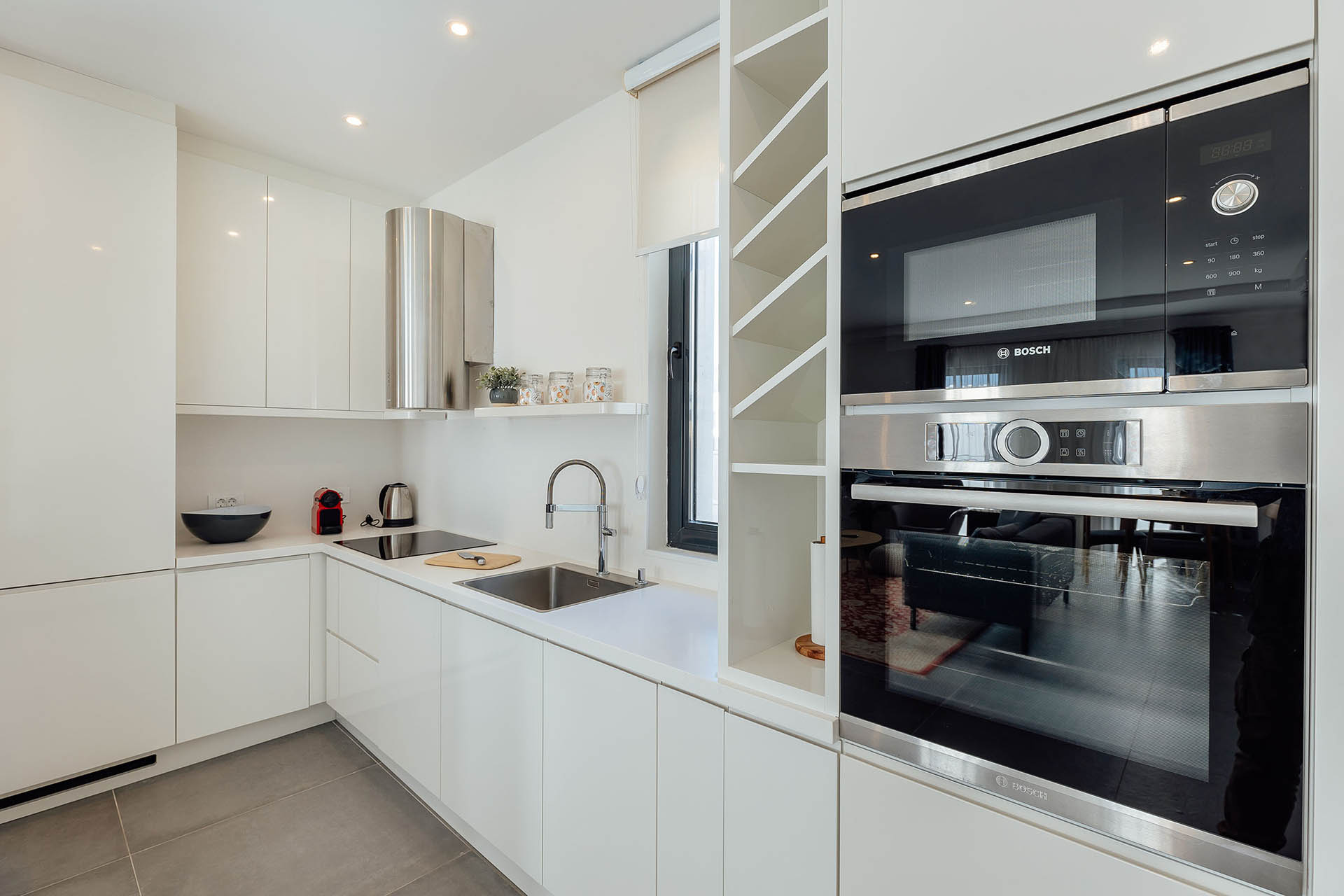 9 - luxury one bedroom apartment with a garage