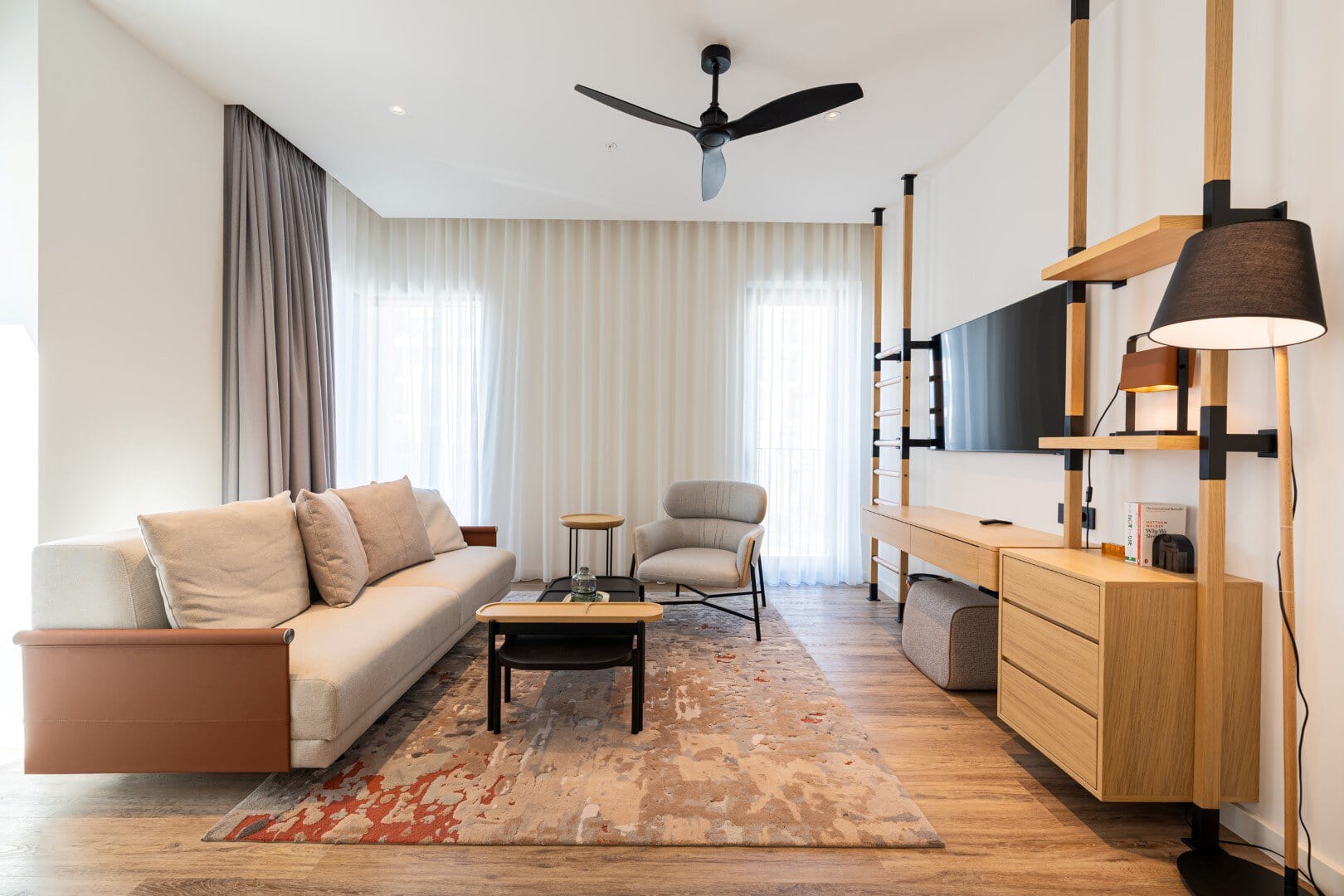 Luxury 2 bed apartment 3