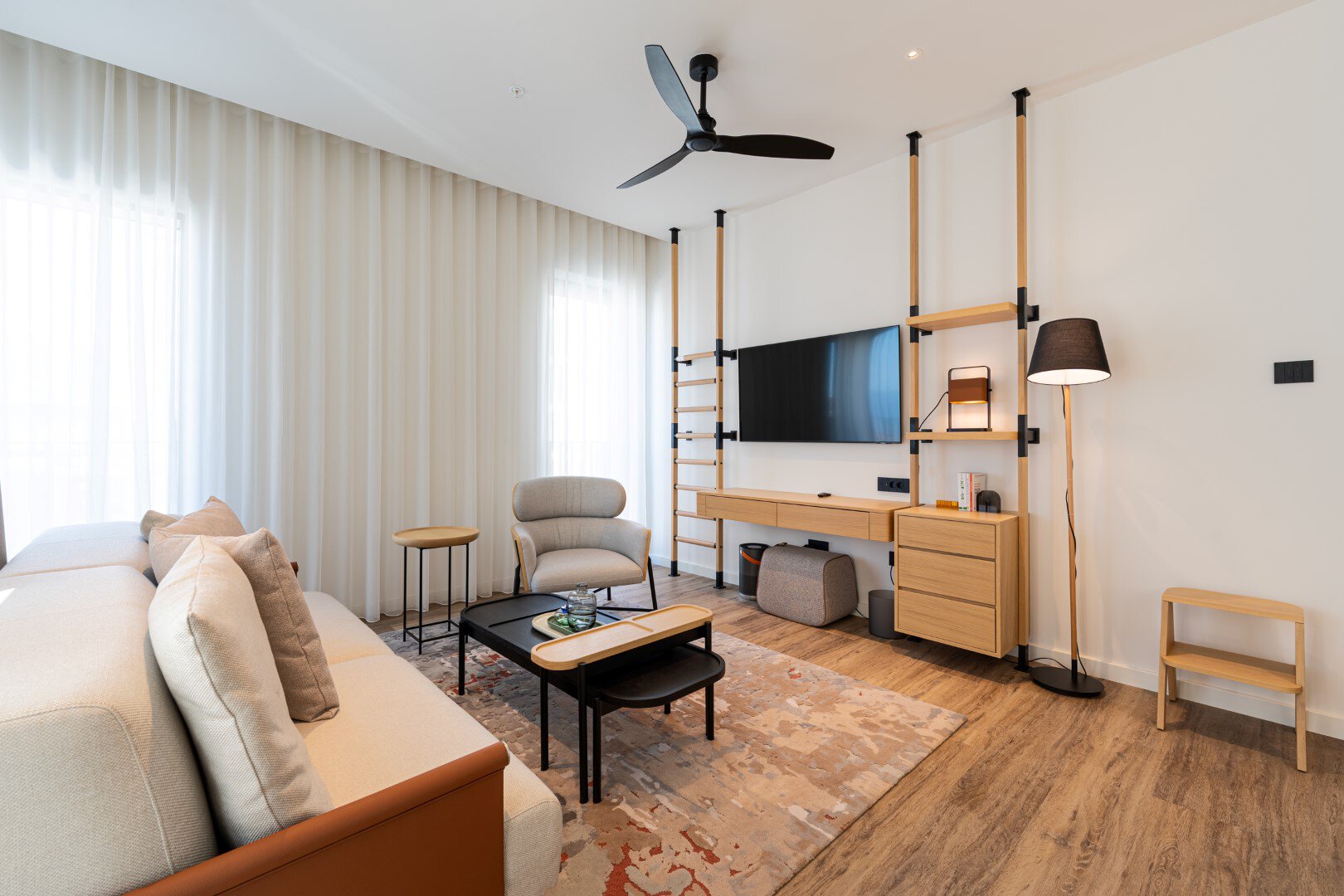 Luxury 2 bed apartment 6