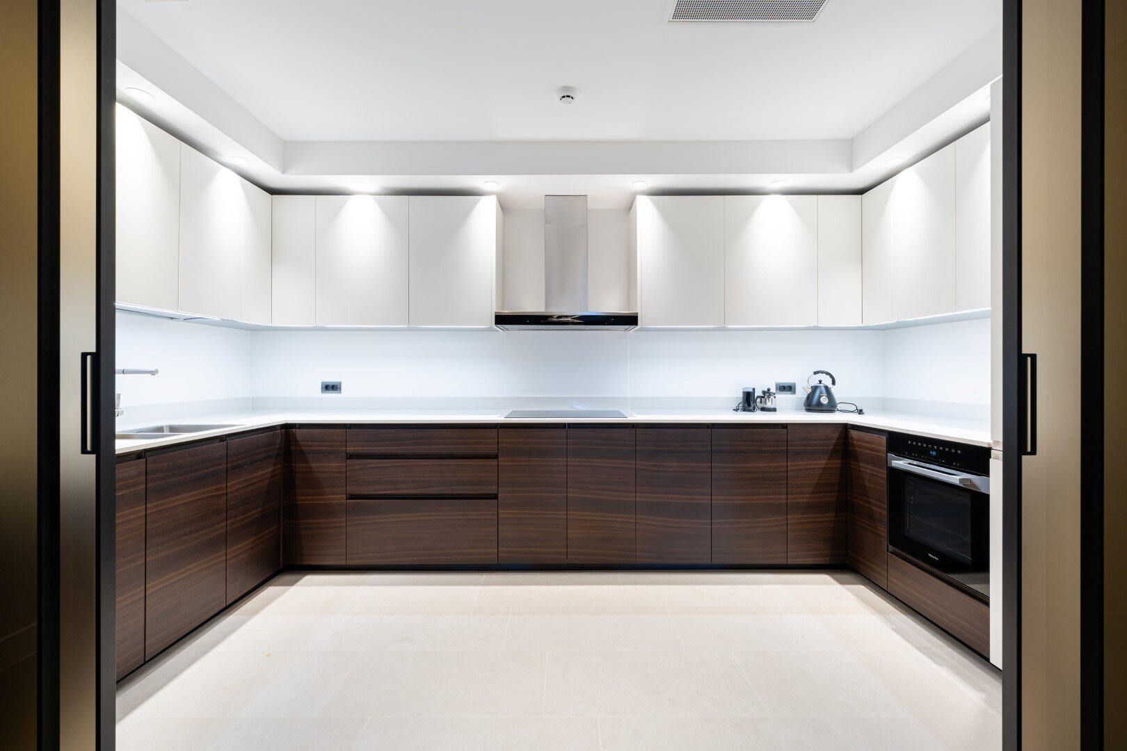 Luxury 2 bed apartment in Tivat 9