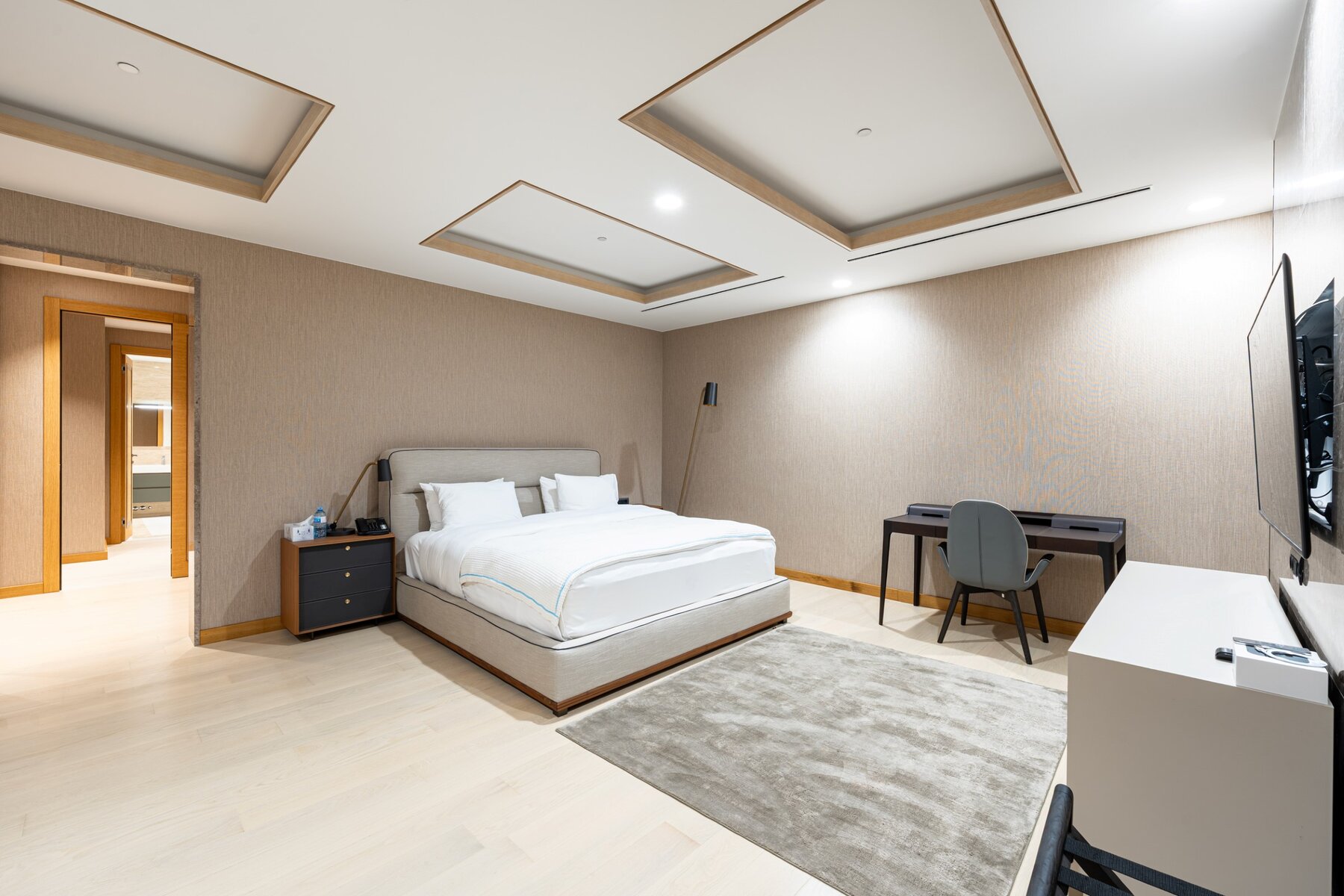 Luxury 5 bed apartment in Tivat 16