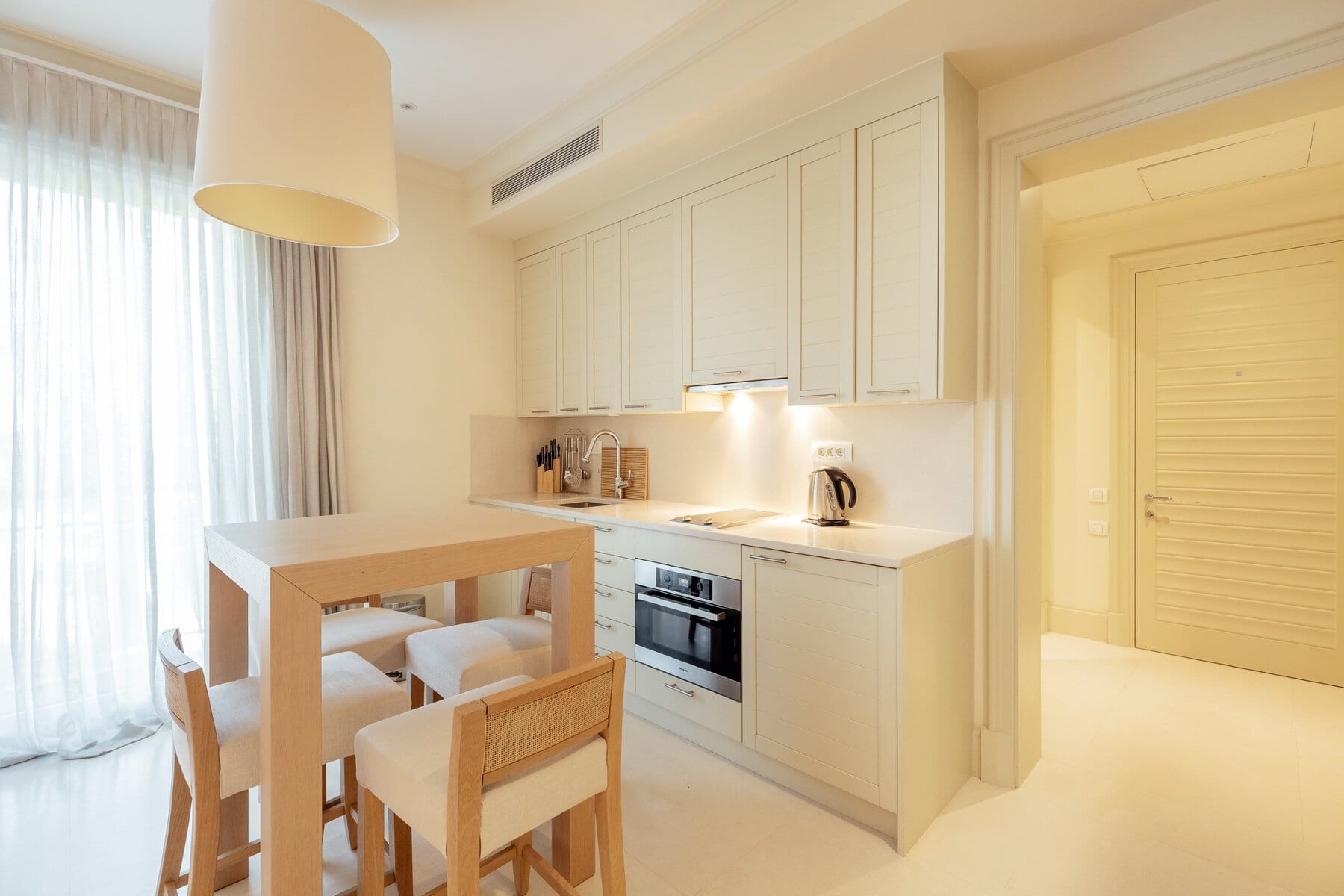 6 - Tivat, Porto Montenegro - furnished studio apartment in the Zeta building